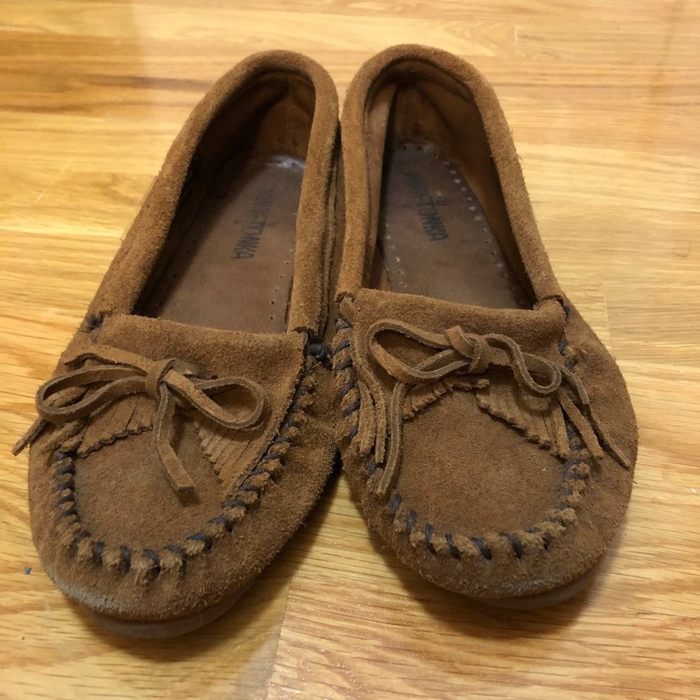 Minnetonka Kilty Hardsole Moccasins